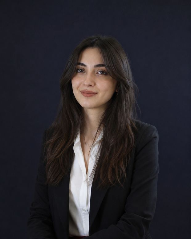 Av. Elif Akyüz